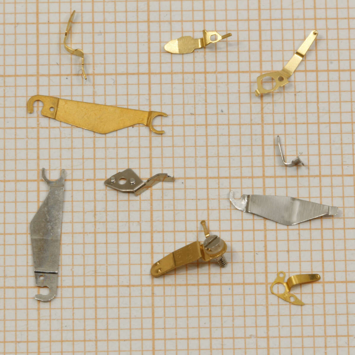 10x Batteriebügel und 100x SchraubenHalte Bügel, battery clamp spring and screw – Bild 2