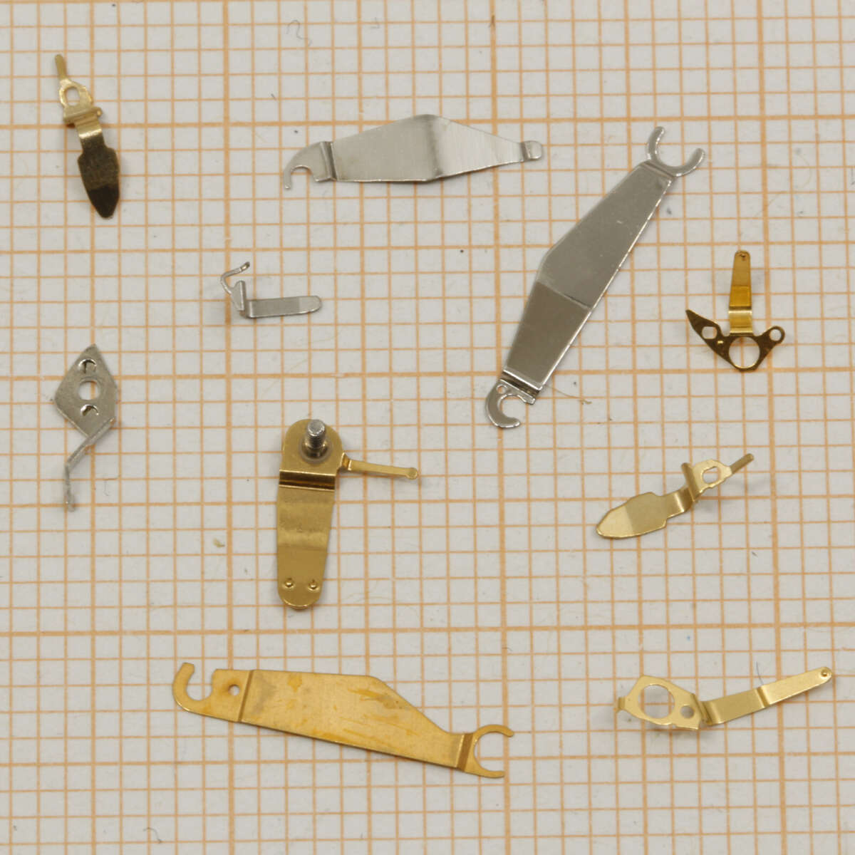 10x Batteriebügel und 100x SchraubenHalte Bügel, battery clamp spring and screw – Bild 3