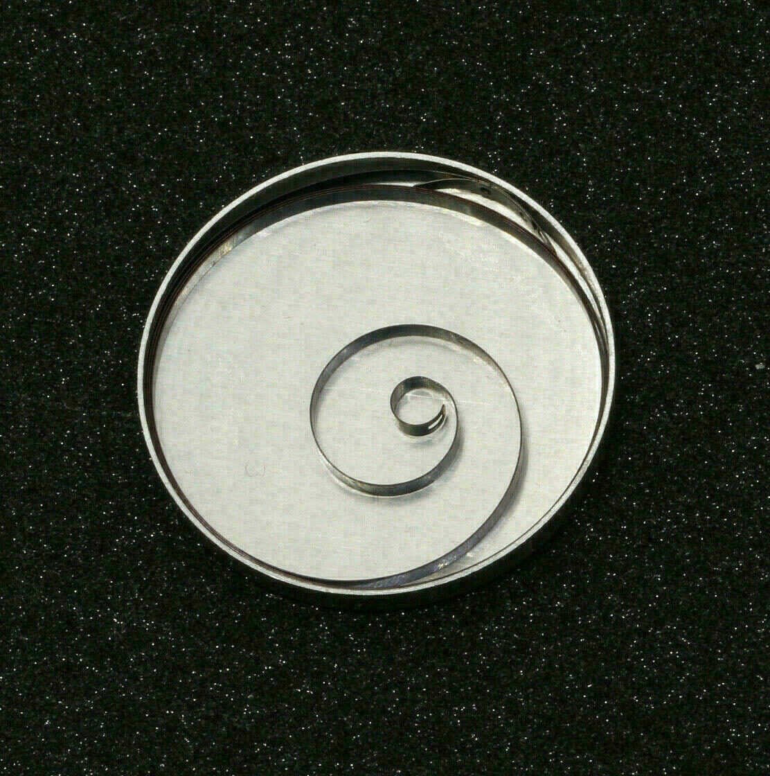 ZENITH 12"-4 & 126 Aufzugsfeder Zugfeder Ersatzteil Armbanduhr Mainspring