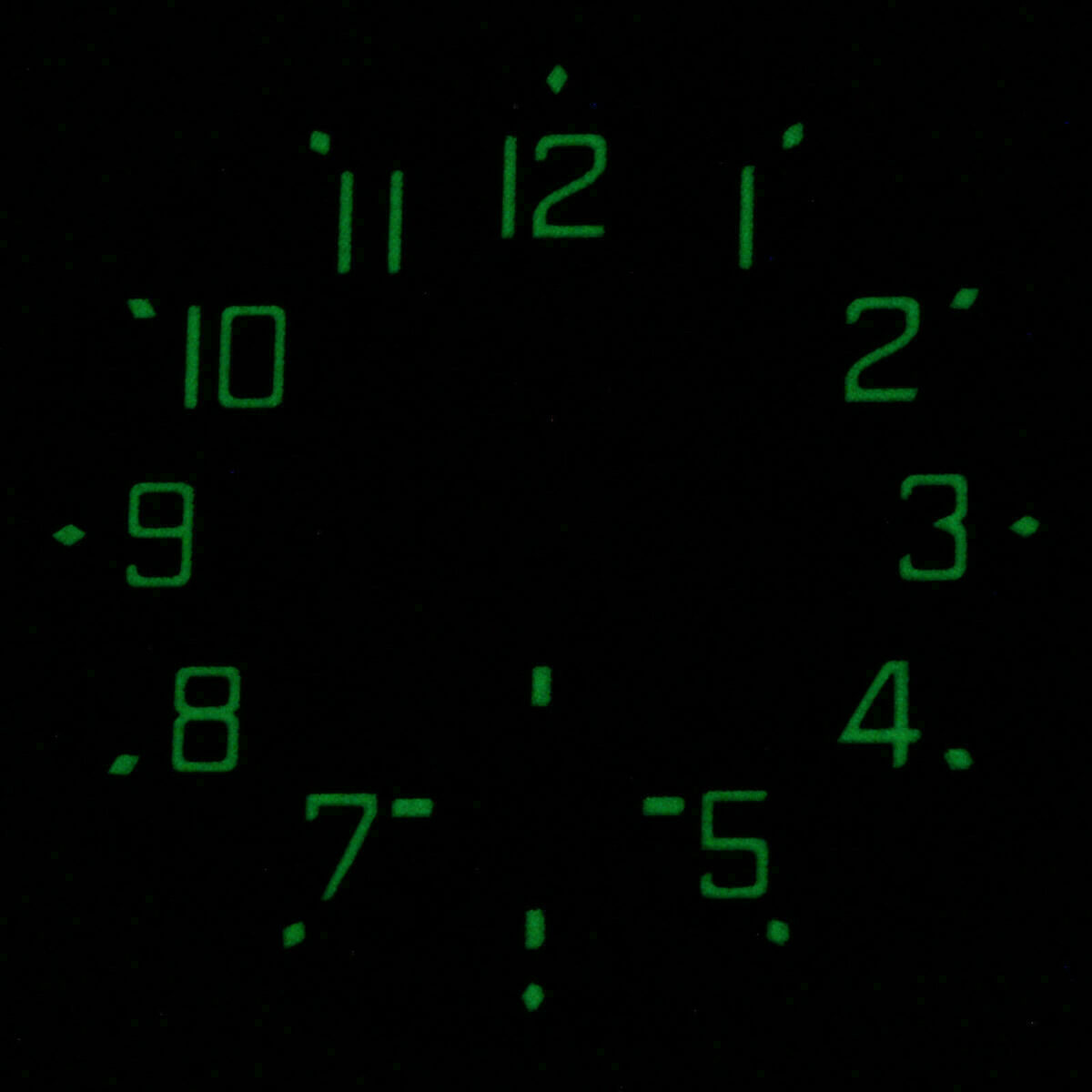 Quadrante da aviatore per ETA Unitas 6498, smalto nero, Superluminova – immagine 2