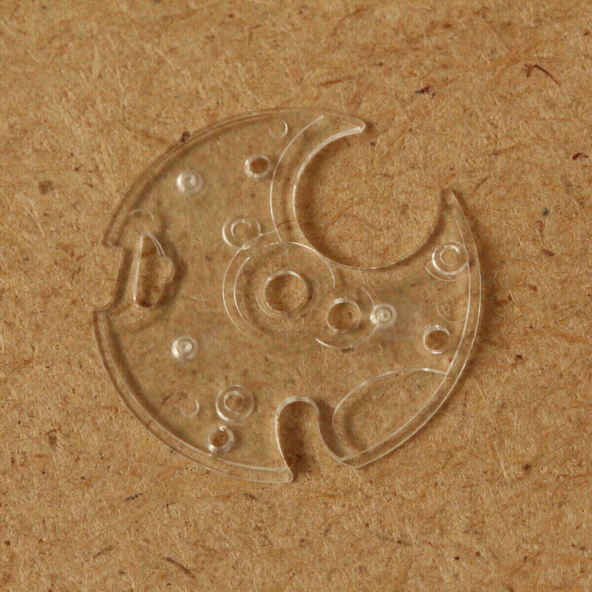 Date Indicator Guard for JUNGHANS 667.20 – Part 2535 – image 3