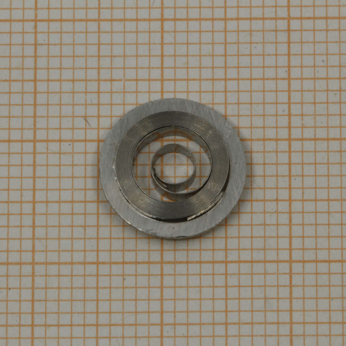 Ressort de barillet EMES 15, Alpina 635, Alpina 639 – 1,90 x 9,10 x 0,11 x 300 mm – image 2