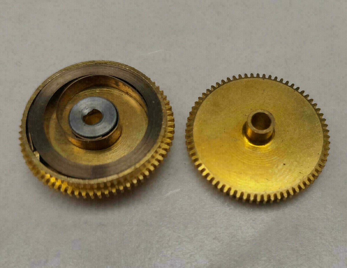 JUNGHANS 704 Zugfeder für Gehwerk oder Weckerwerk PART 181 /1 PART 181 Federhaus – Bild 4