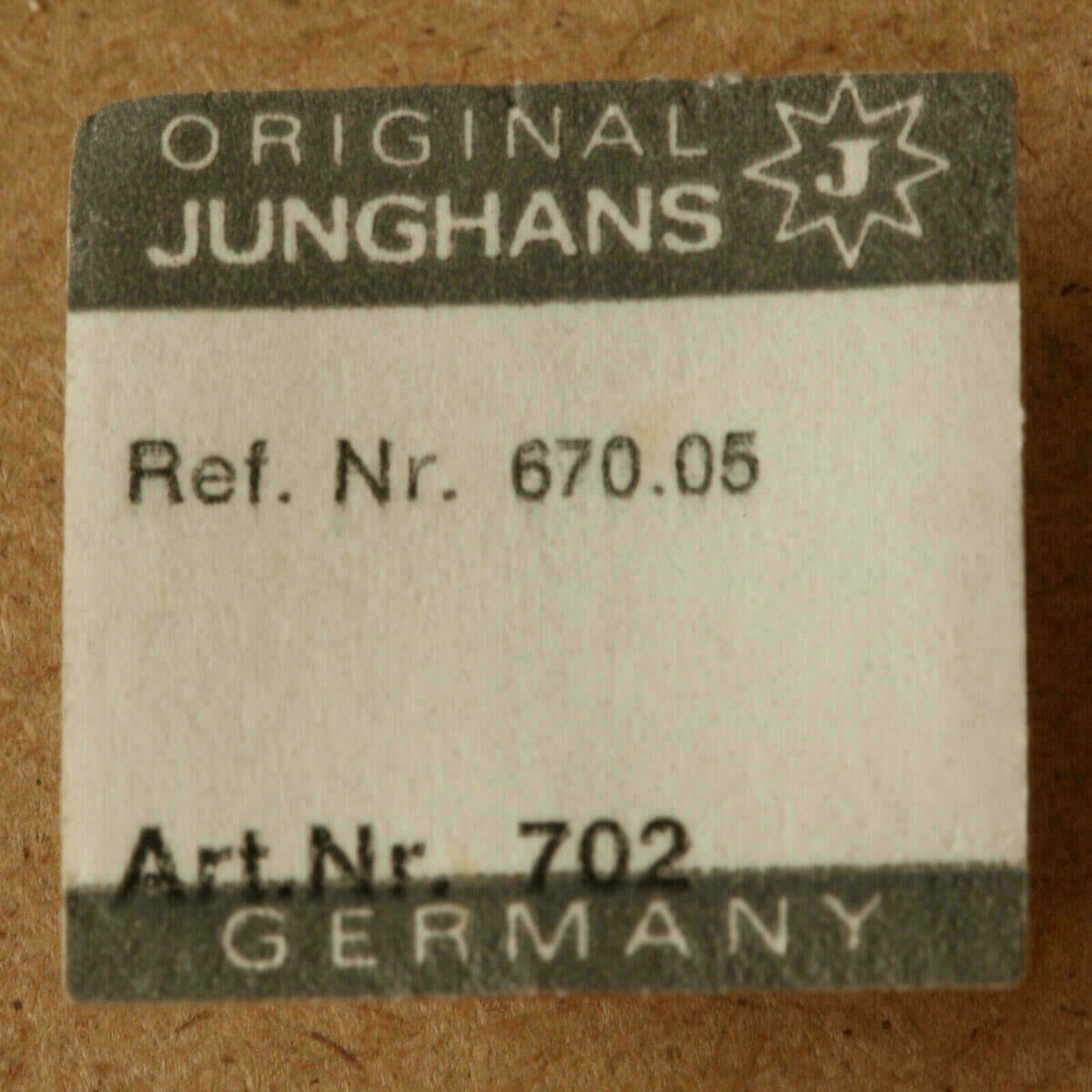 JUNGHANS 670.05 PART 702, Ankerrad,escape wheel, roue d`ancre pivotèe NOS