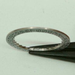 PUW 563 PART 2557 Datumscheibe Datumanzeiger Date Dial Disc 3H gewölbt #4 – Bild 5