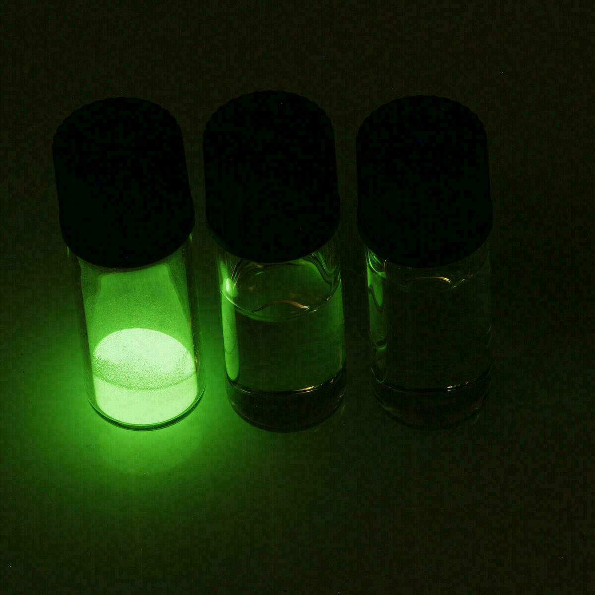 Swiss Super Luminova GL C3 X1 – kit DIY avec vernis incolore, diluant, 3 huileurs et coupelle – image 6