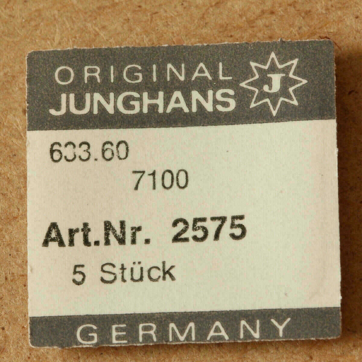 Ressort du sautoir de quantième Junghans 633.60 Part 2575 – NOS